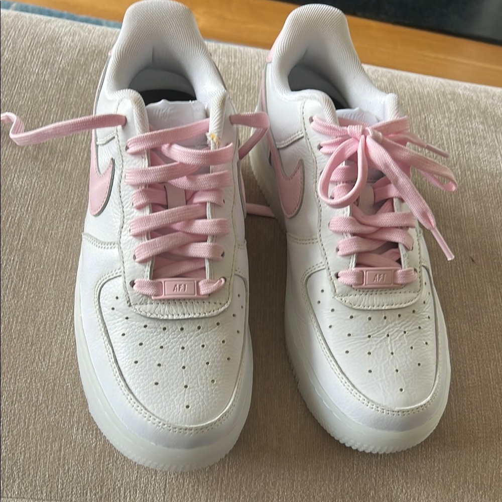 Custom Nike Women's White and Pink Sneakers